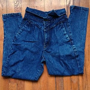 The real deal - 80s acid-washed high-waist jeans